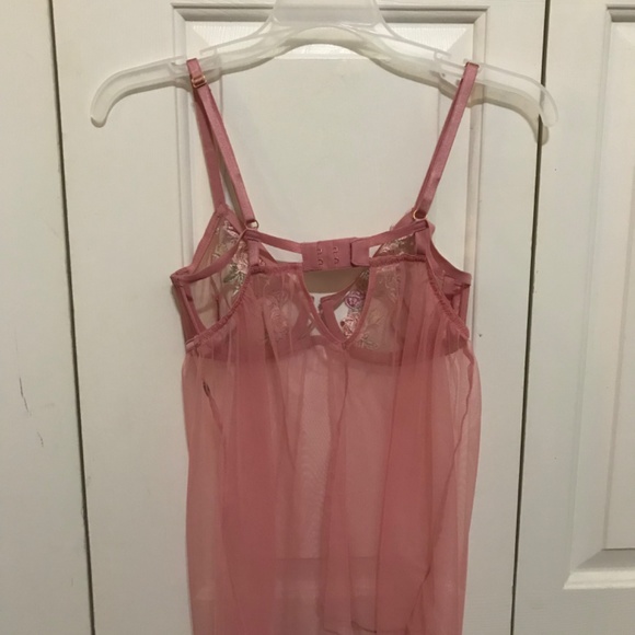 Victoria’s Secret Pink Floral slip - Picture 3 of 4